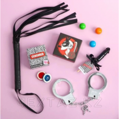 Подарочный набор SEX: леденец, мармелад, жевательная резинка, наручники, плеть  в Казахстане, интернет-аптека Рокет Фарм